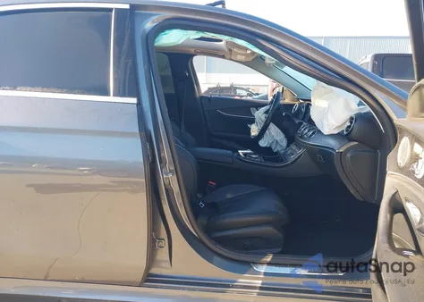 2018 Mercedes-Benz E 300 from USA, damaged, VIN WDDZF4JB1JA380142